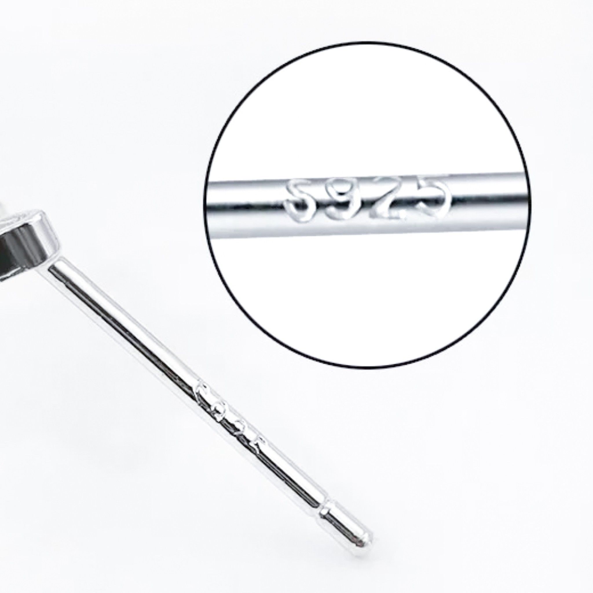 BÔNG TAI BẠC CAO CẤP - CON BƯỚM & HẠT NGỌC TRẮNG (AD)