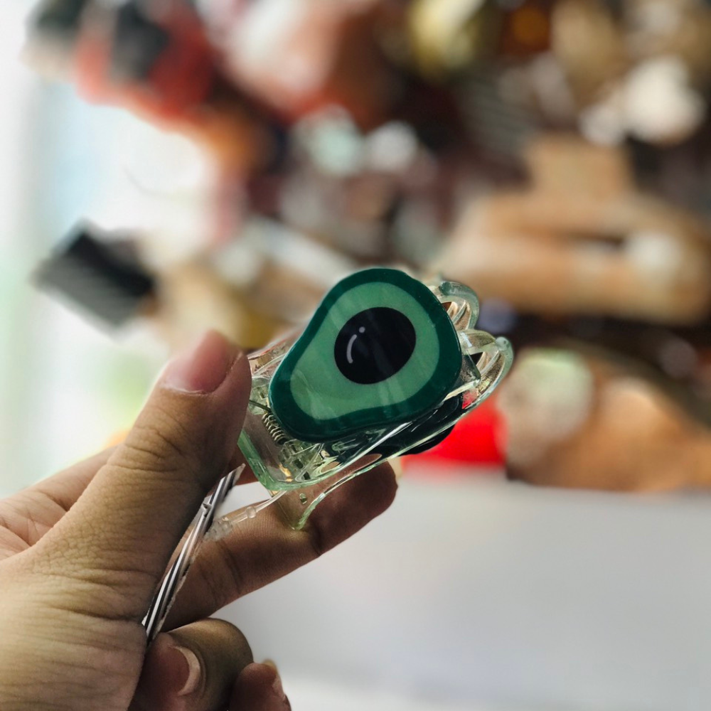 Kẹp Mica Quả Bơ