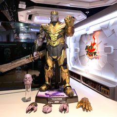 Mô hình 3D DIY HOTTOYS Avengers: Endgame Thanos MMS529
