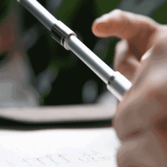 Bút nam châm Fidget Pen | Chính hãng DesignNest