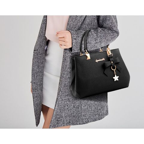 Giỏ sách cao cấp kèm nơ xinh ERIK A116