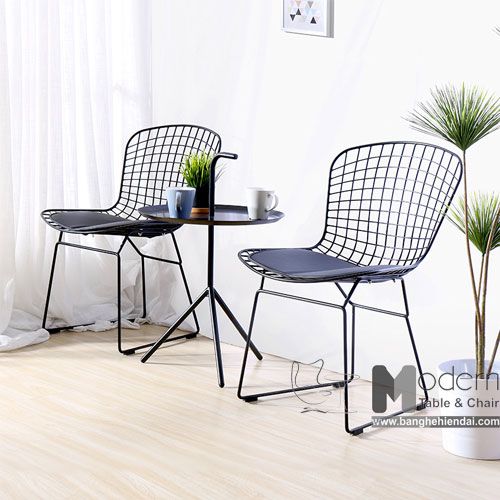 Bộ bàn uống trà 2 ghế sắt DLM Bertoia