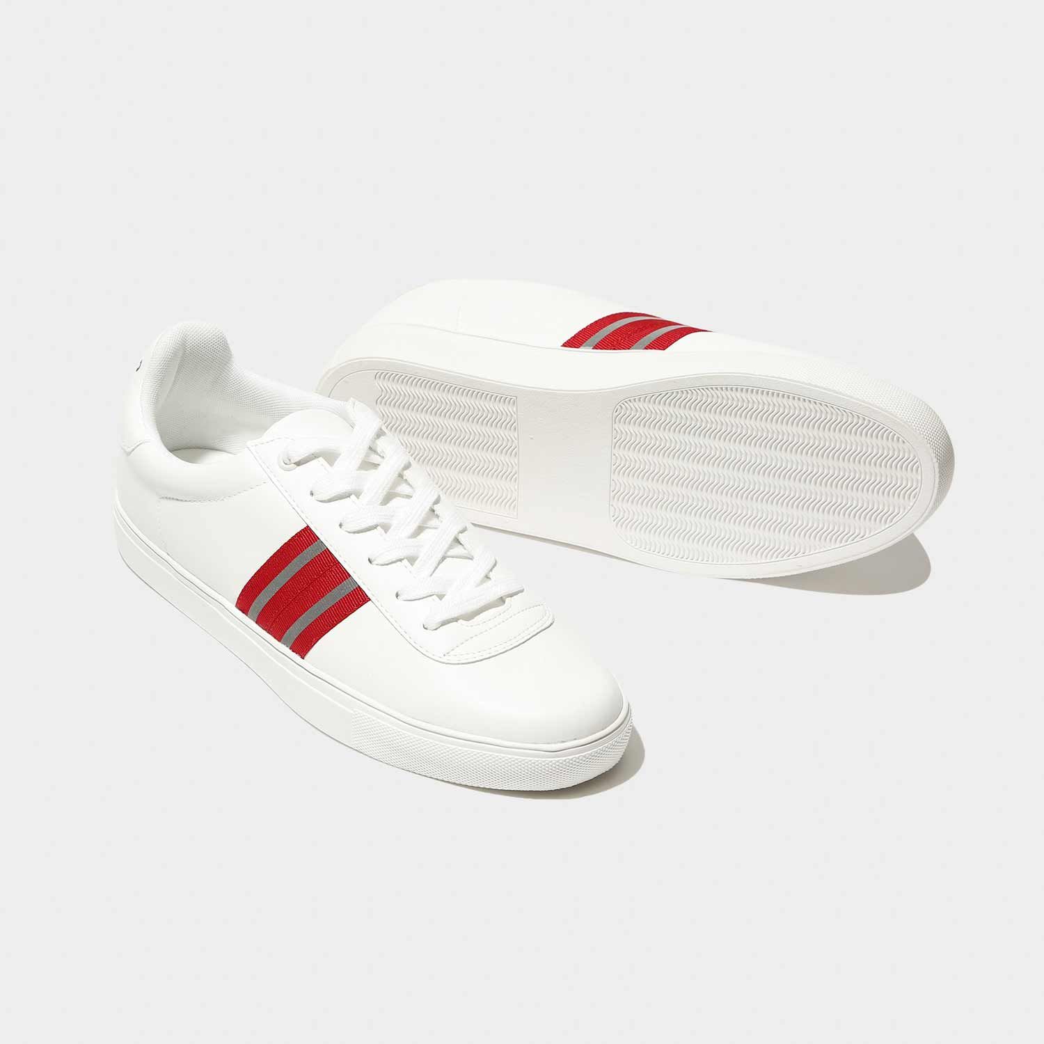Giày Sneakers trắng hai sọc đỏ phản quang SND206