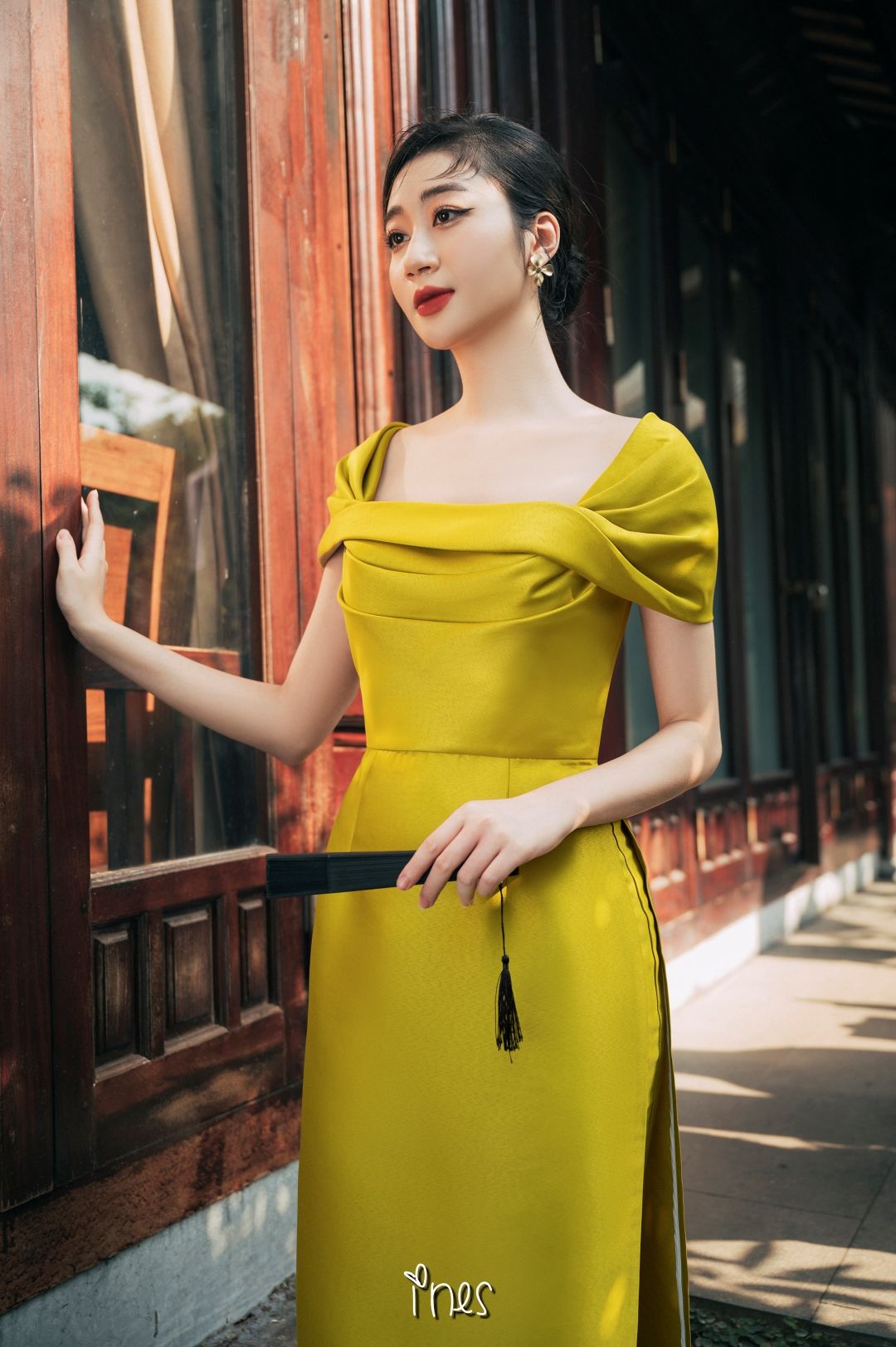 Áo dài Cẩn Mai