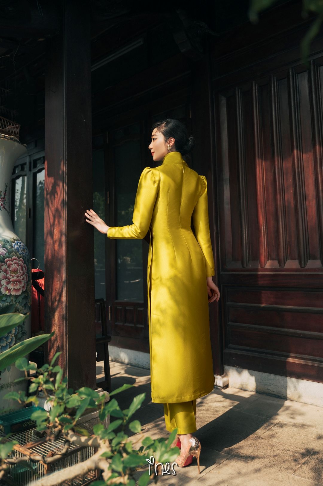 Áo dài Cành Nghi