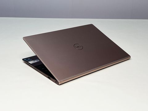 Dell Inspiron 5310 Core i5-11320H 16GB 512GB Màn 2.5k màu Gold