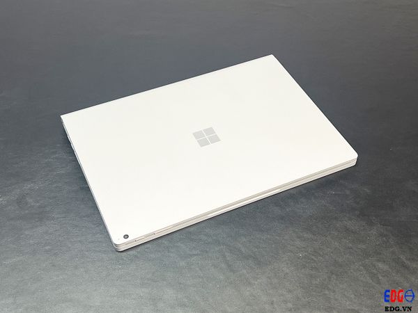surface_book_5_10b8f544f72d4a1