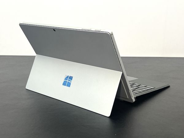 Surface Pro 7 Core i5-1035G4 8GB 256GB Màn 12.3 inch cảm ứng – EDG.VN