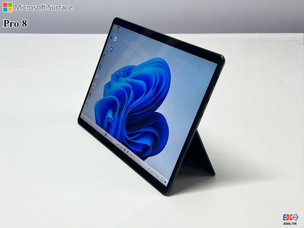 Surface Pro 8 i5-1135G7 8GB 256GB Màn 13 QHD – EDG.VN