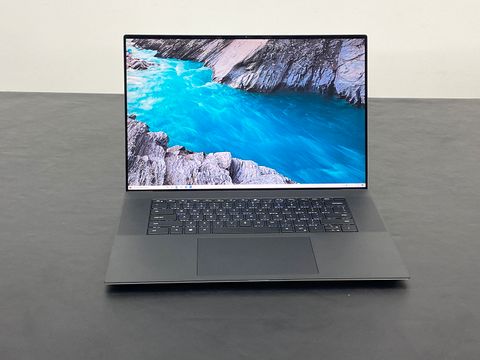 Dell XPS 17 9700 i7-10875H 32GB 1TB RTX2060 4K