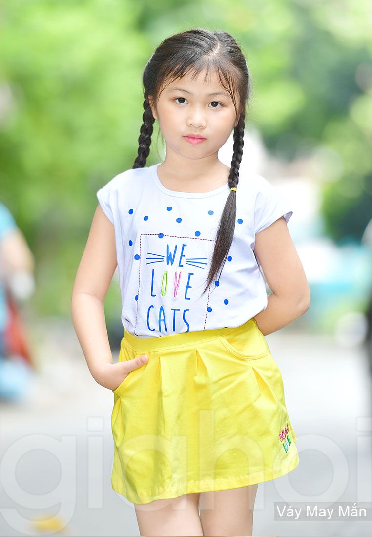 Váy May Mắn