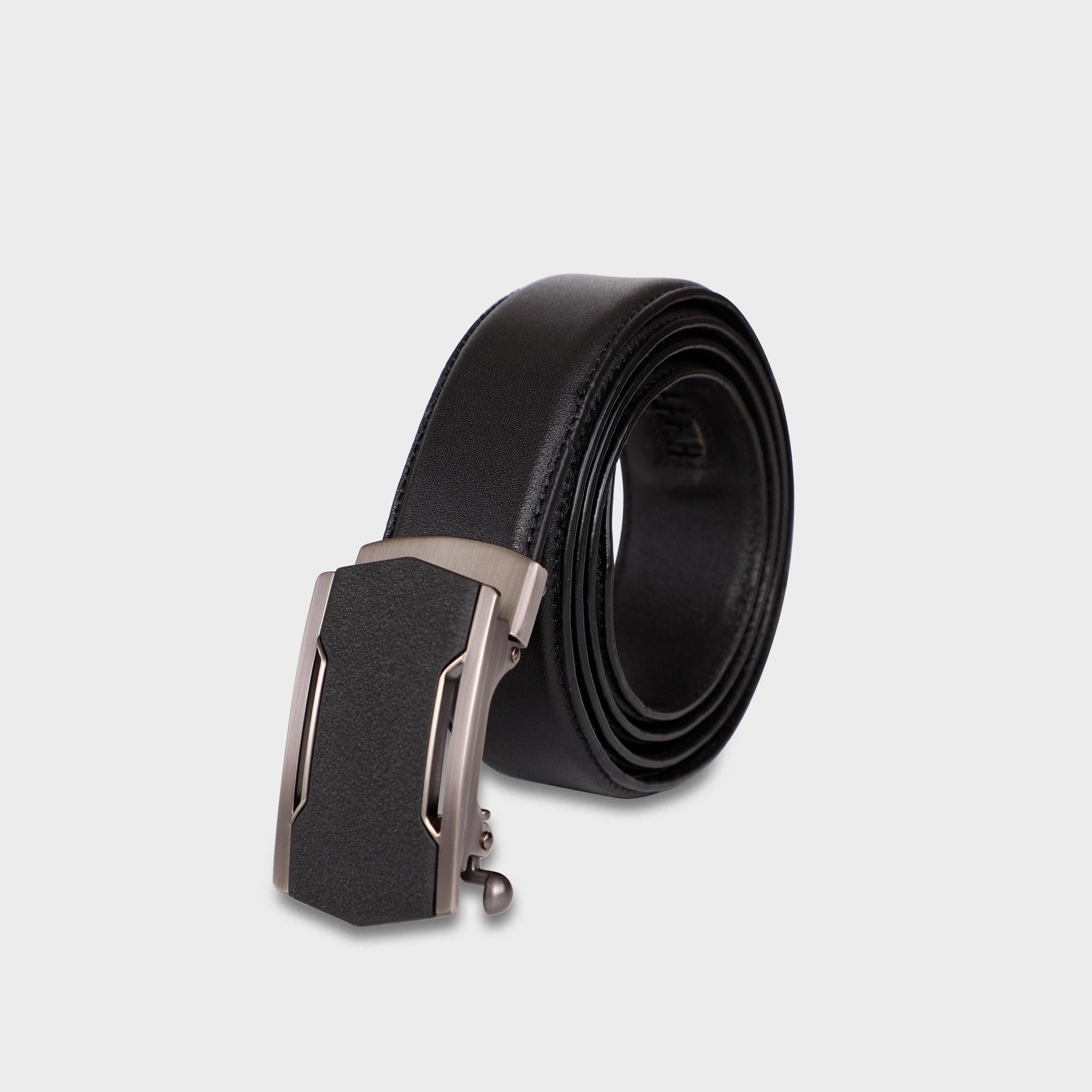Thắt lưng nam da thật LATA TL242F4V15D