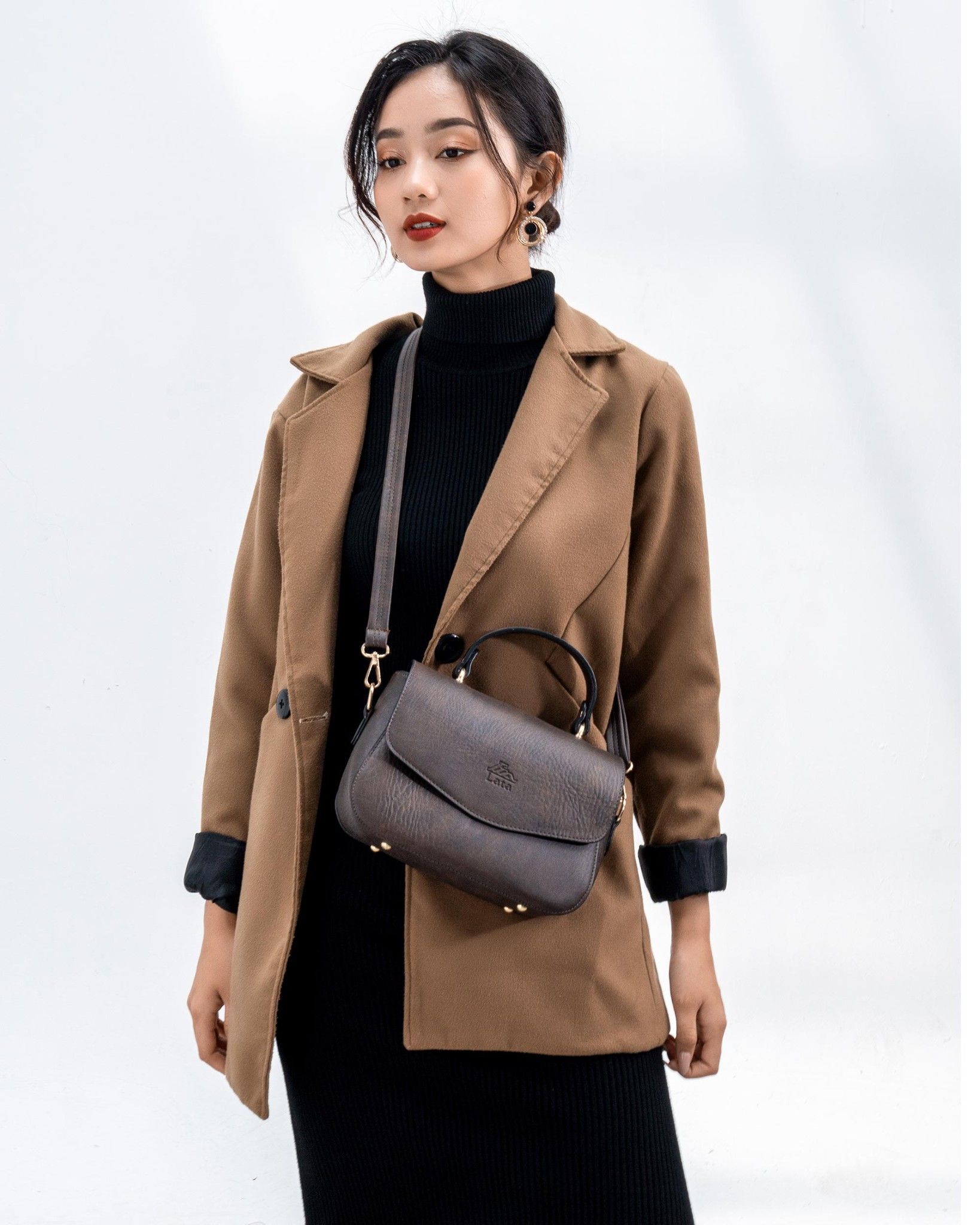 Túi đeo chéo nữ Lata HN85D