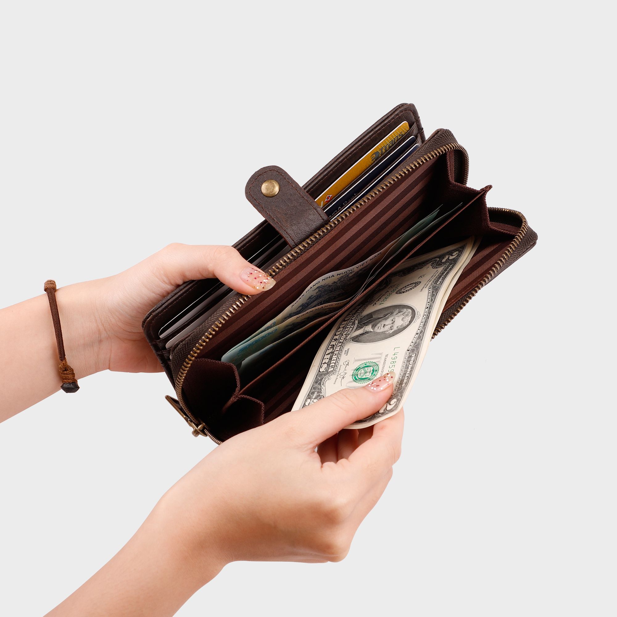 Ví da nữ cầm tay Lata VN34N