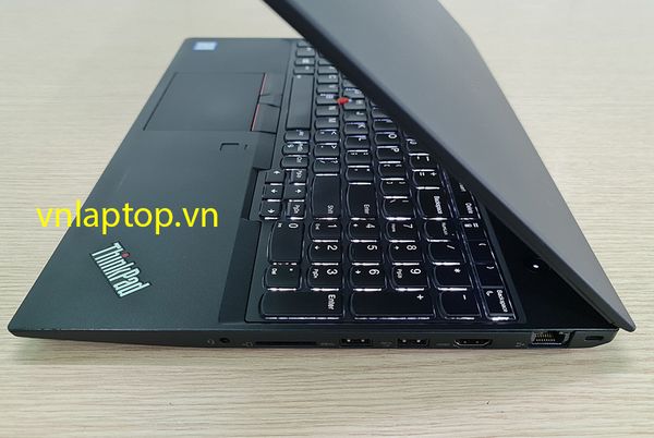 LAPTOP THIẾT KẾ ĐỒ HỌA MỎNG NHẸ, LENOVO THINKPAD P52s