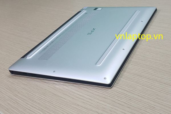 DELL XPS 9370 CORE I5 THẾ HỆ 8, 8GB, 256GB SSD, 13.3 INCH FULL IPS