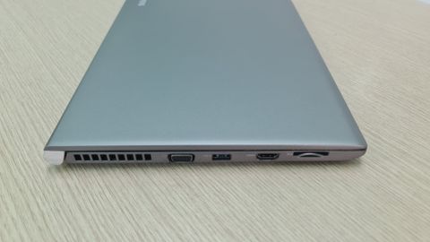 LAPTOP GIÁ LẺ RẺ HƠN GIÁ SỈ - TOSHIBA Z40 I5 6300U, 8G, 128GB SSD, 14 INCH