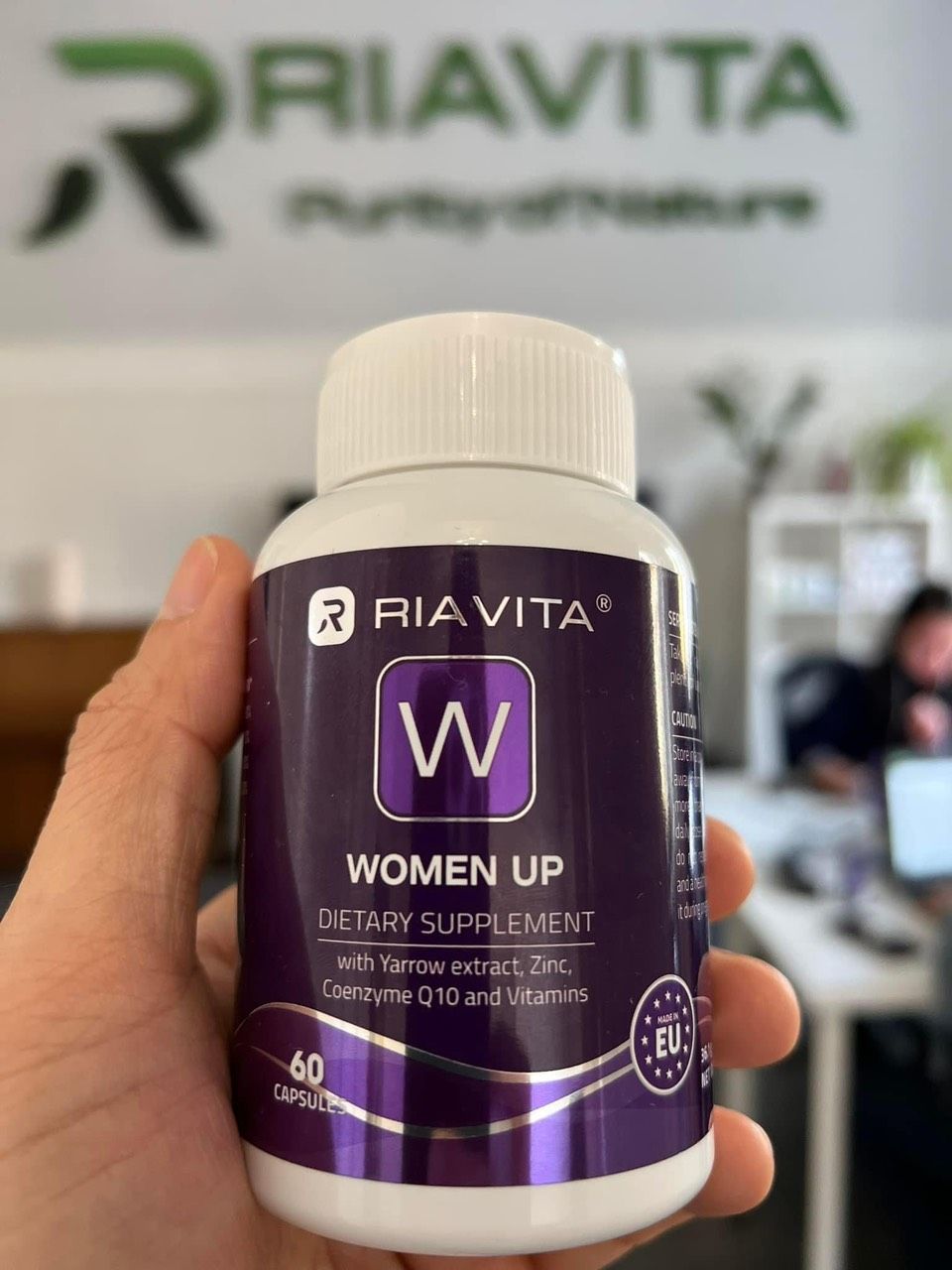 Riavita WomenUp - Thanh Xuân Bất Tận