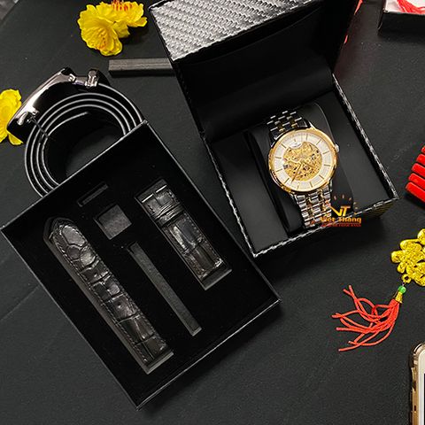  SET QUÀ DÀNH CHO NAM ( ĐỒNG HỒ SRWATCH SG8892.1202 + DÂY DA CÁ SẤU HANDMADE + CARAVAT ) 