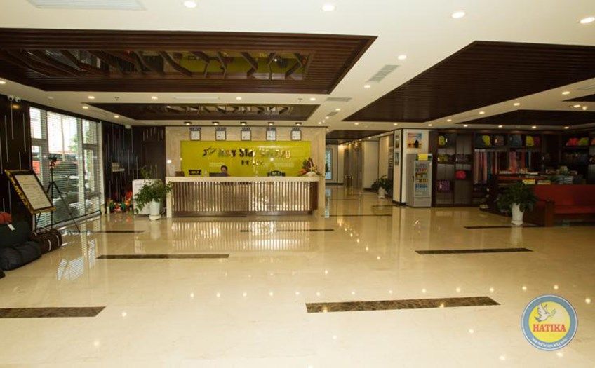 New Star Hạ Long Hotel