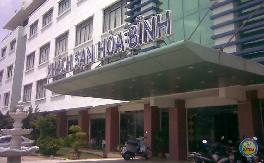 Hòa Bình Cao Lãnh Hotel