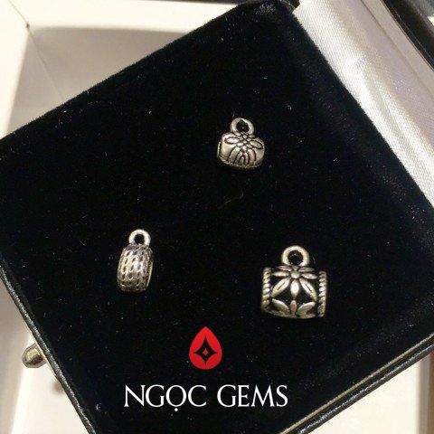 Móc treo nhỏ