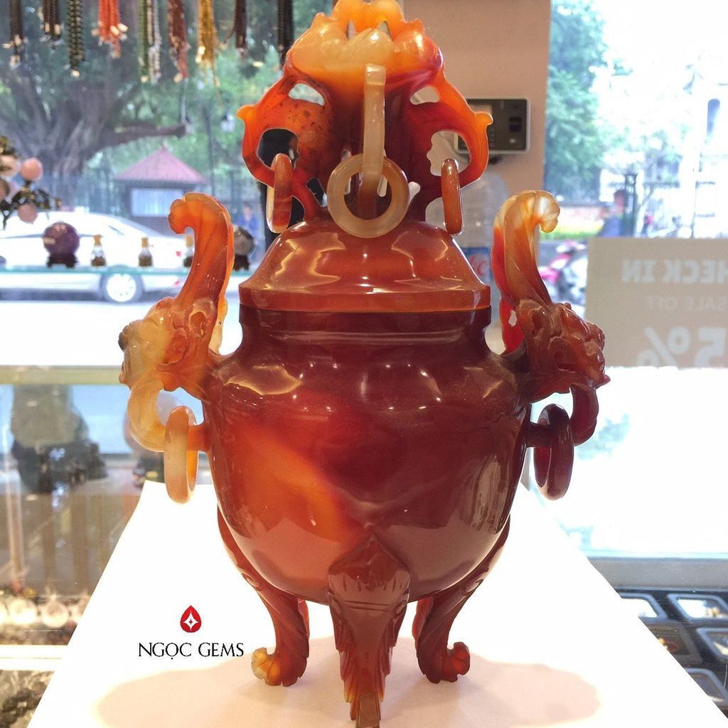 Lư Agate Đỏ