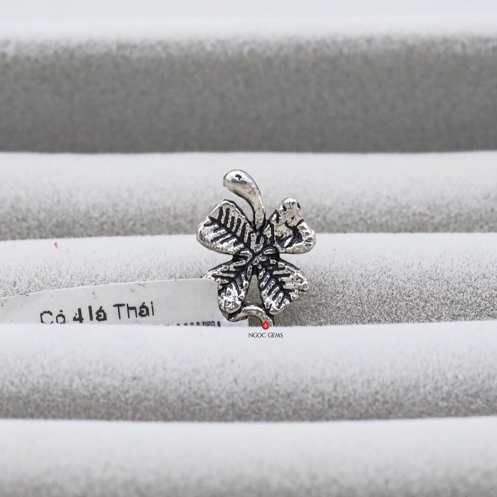 Charm bạc Cỏ 4 Lá Thái Bạc 925