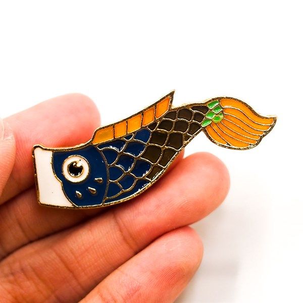 Koinobori Cờ Cá Chép 5x1.4cm - Pin sticker ghim cài áo