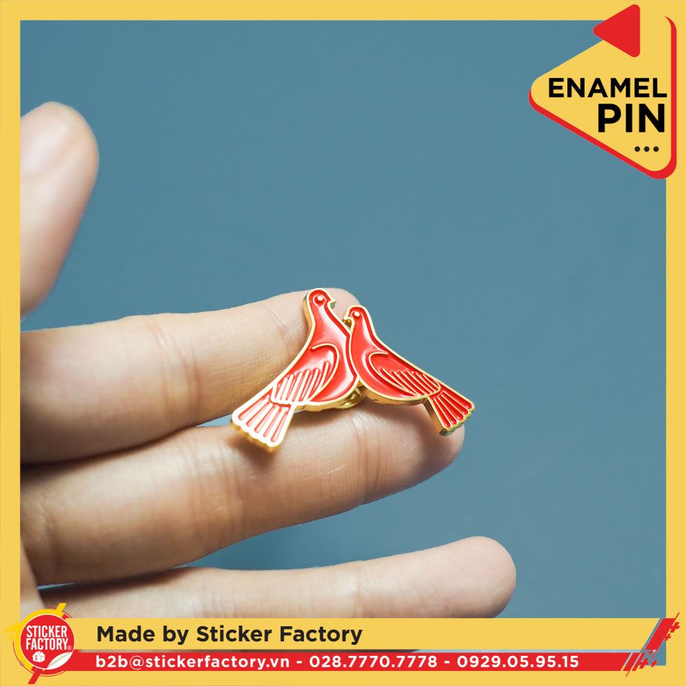 Huy hiệu kim loại cài áo ba lô ( Enamel pin theo yêu cầu )