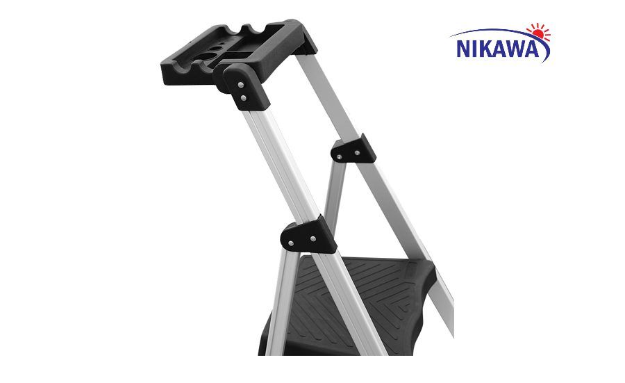 Thang ghế 4 bậc Nikawa NKP-04