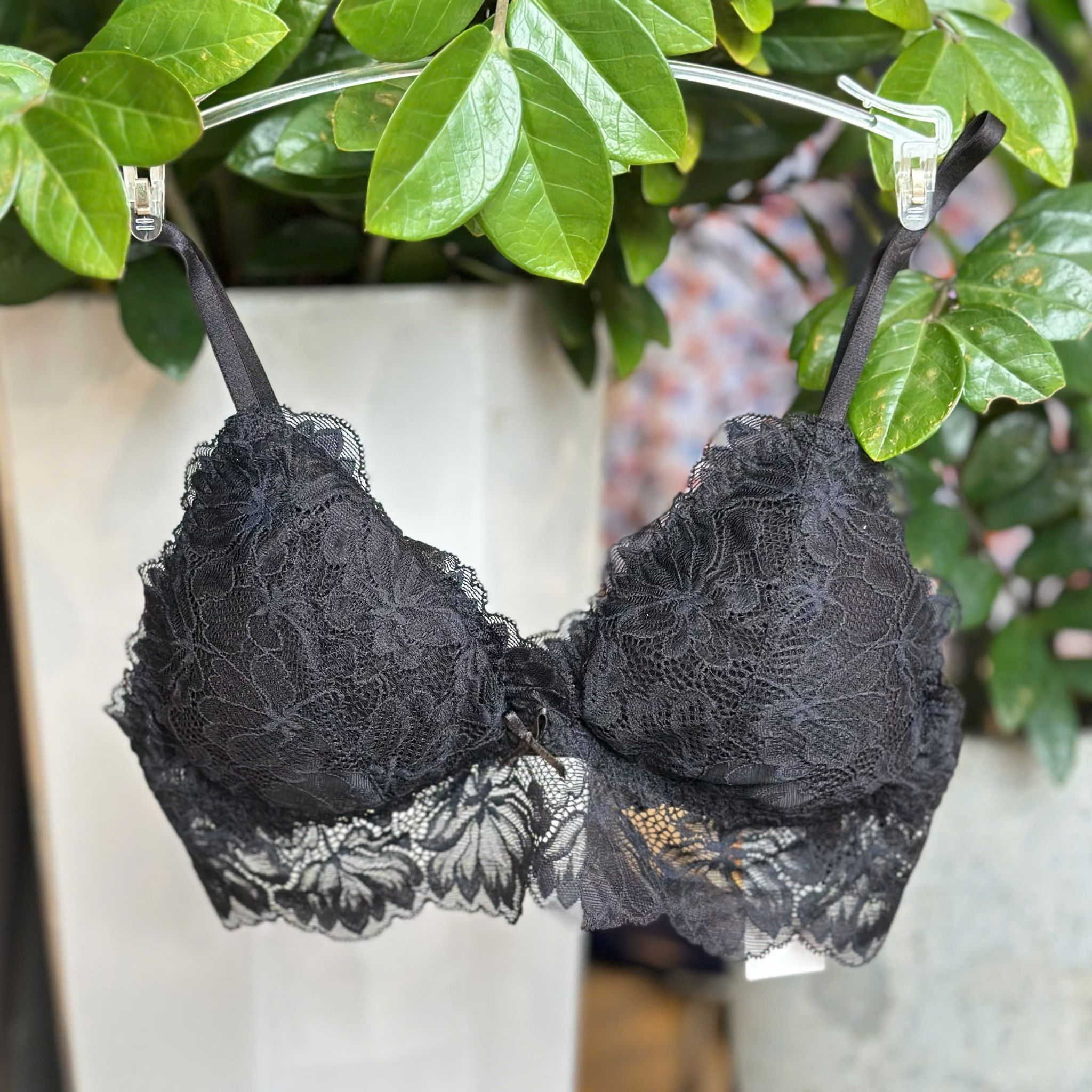 Áo Bralette mỏng không gọng