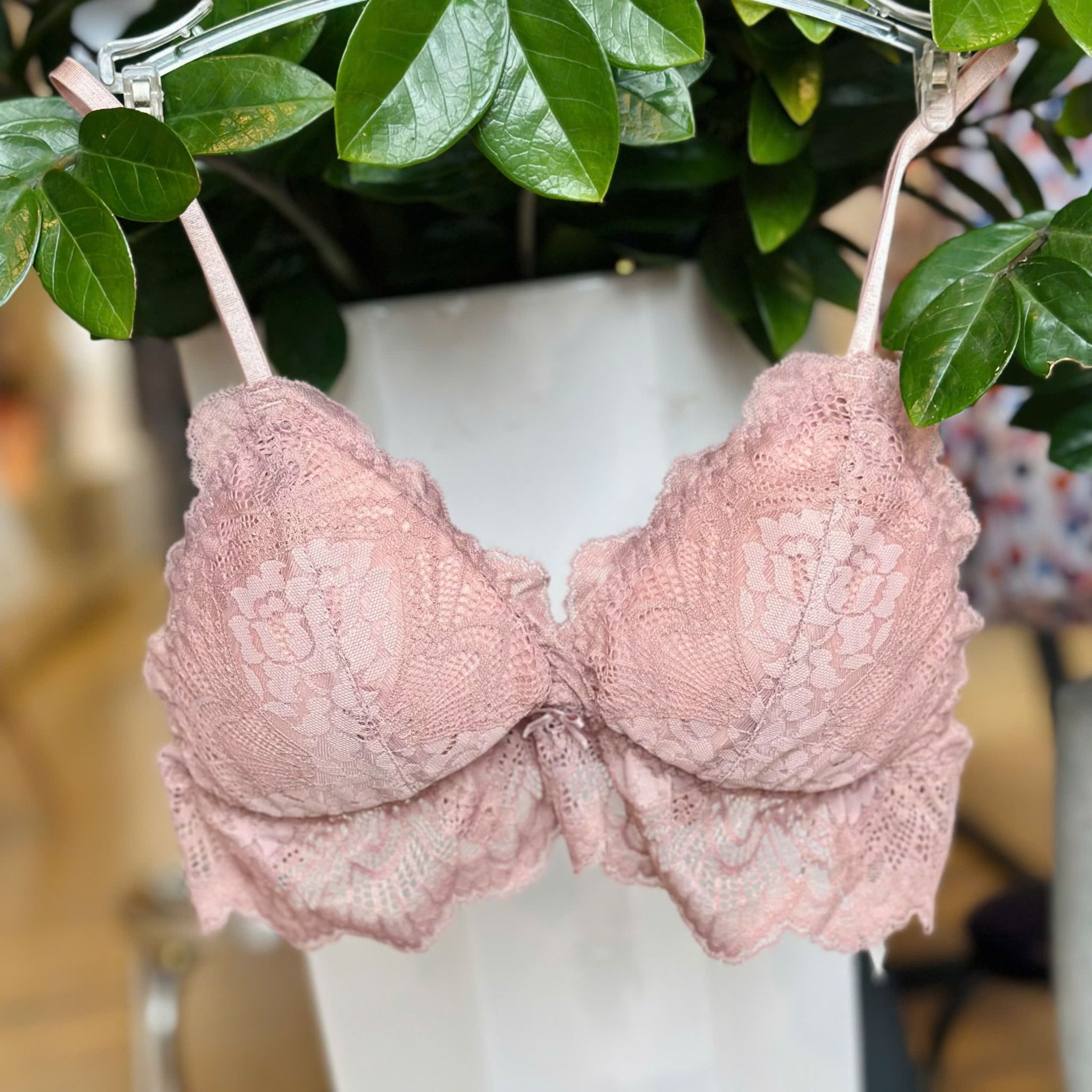 Áo Bralette mỏng không gọng