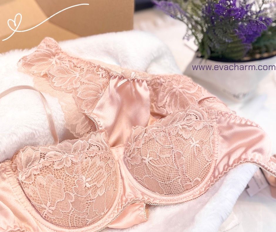 Set Bra Evacharm ren phối lụa, có gọng