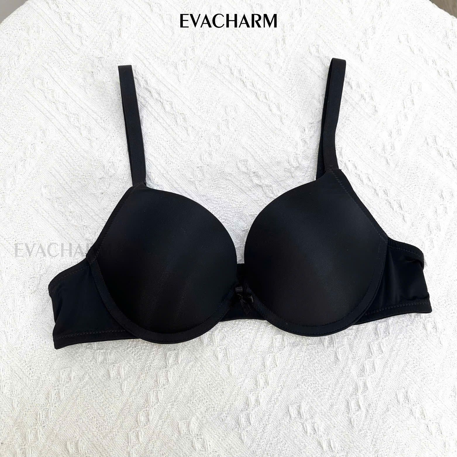 Áo ngực trơn mút đệm vừa và nhẹ