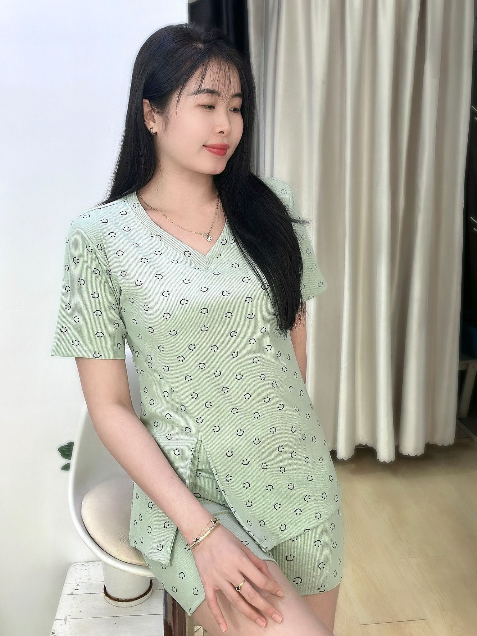 Bộ thun gân mặc nhà tay ngắn quần đùi màu xanh ngọc