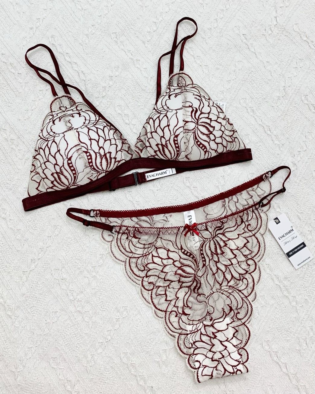 Set bra Evacharm ren dây hoa đỏ không gọng, freesize