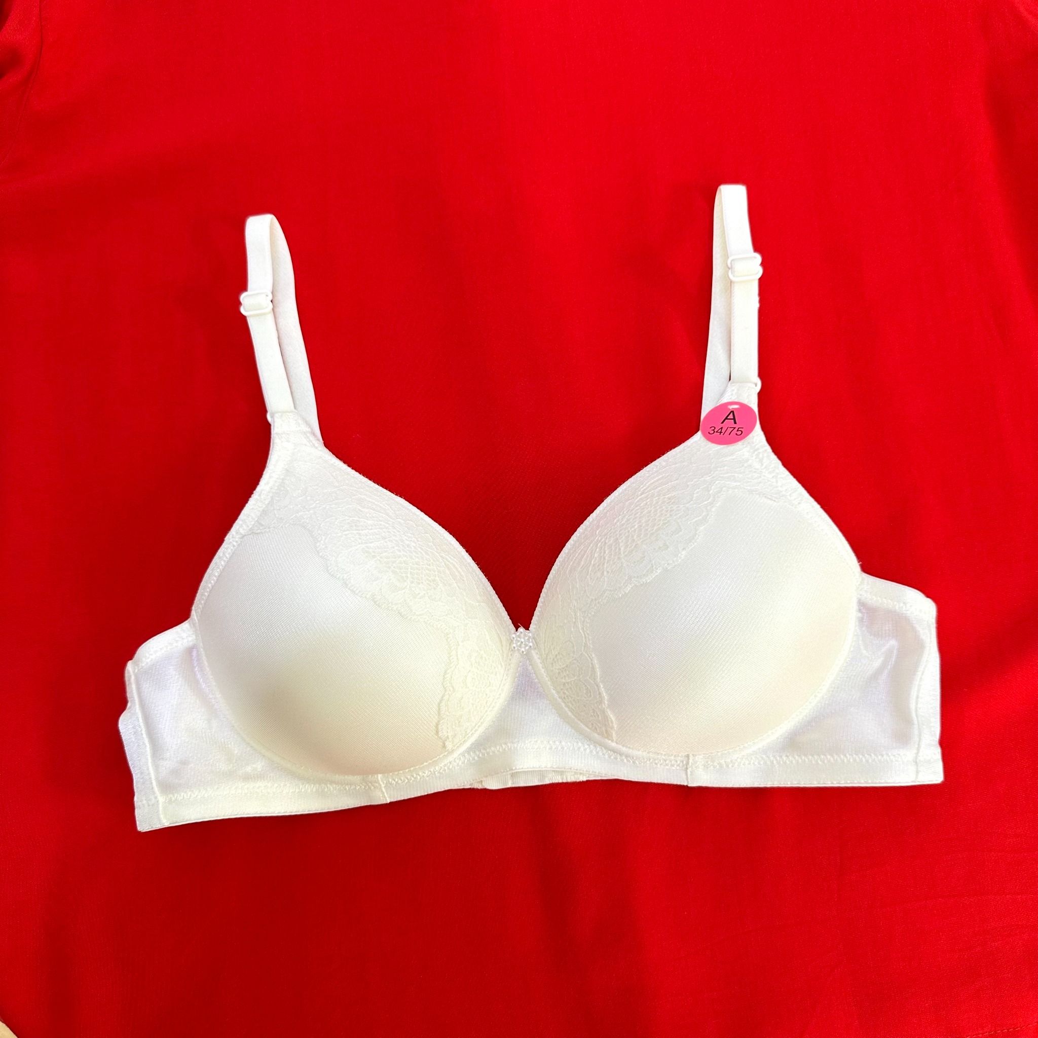 Áo ngực không gọng Jintana cúp ngực mút đệm mỏng