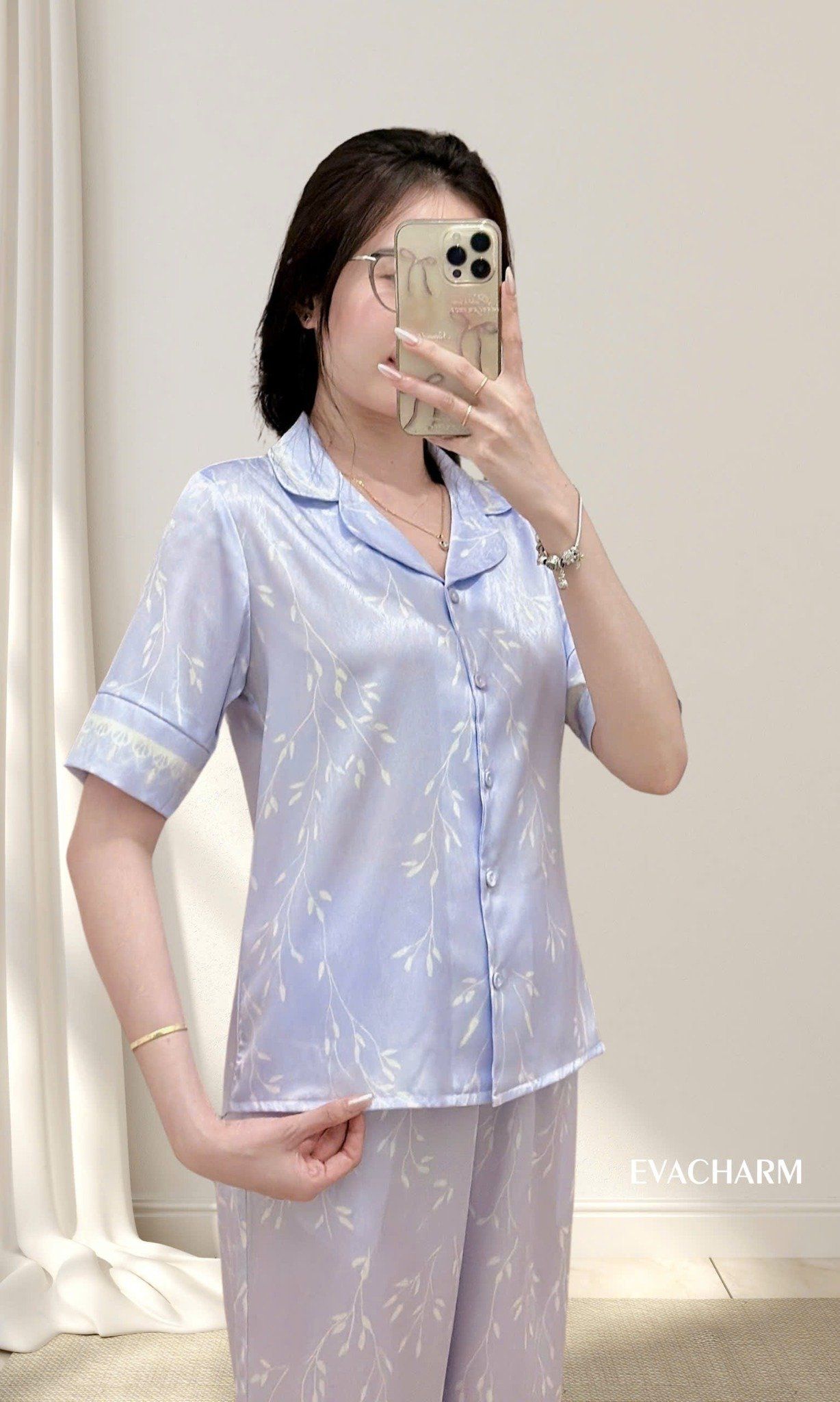 Bộ mặc nhà tay ngắn quần dài chất lụa vân gỗ cao cấp mềm mịn