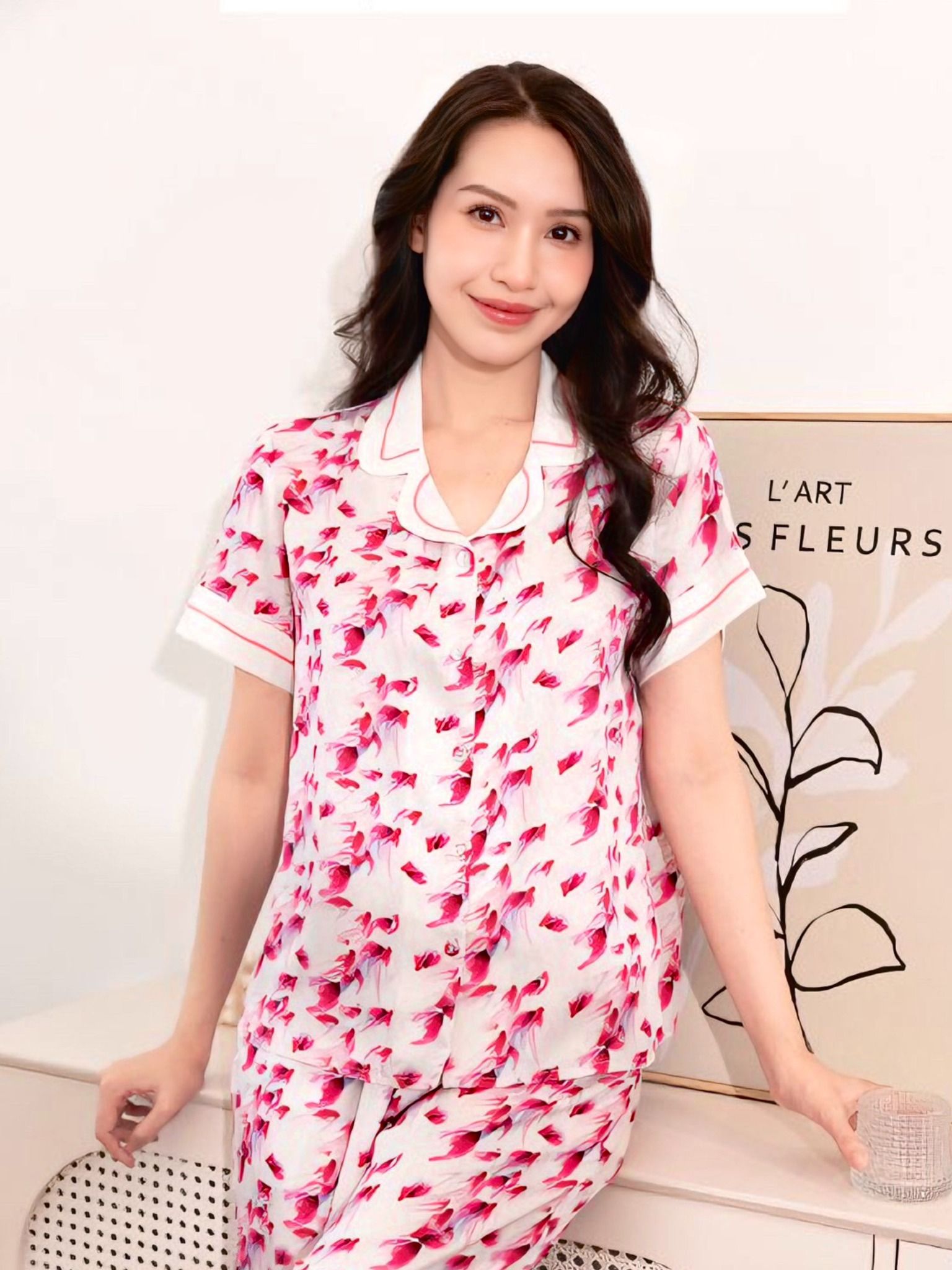 Bộ lụa pháp cao cấp mặc nhà tay ngắn quần dài