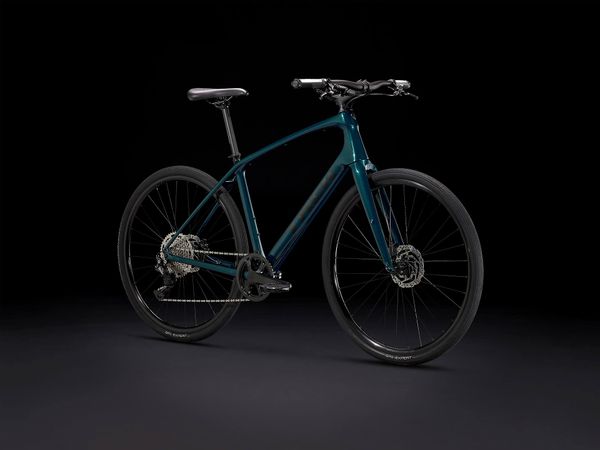 Xe đạp Trek FX Sport 4 Carbon