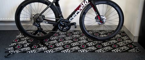 Thảm Lót Xe Đạp Đa Năng | Bike Mat