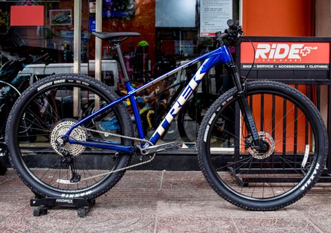 Xe Đạp Địa Hình Trek | X-Caliber 8 [2023]