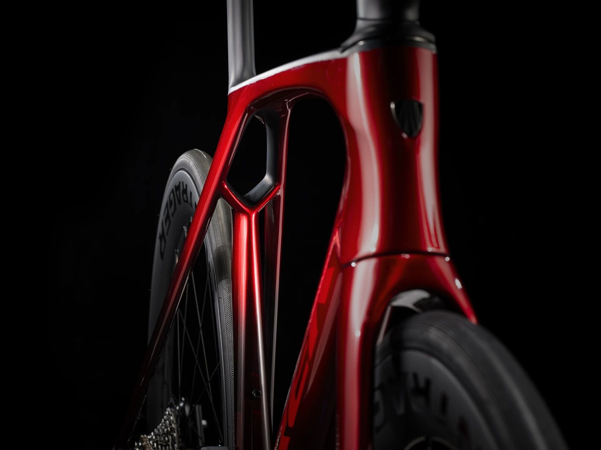 Xe Đạp Đua | Madone SLR 7 AXS Gen 7