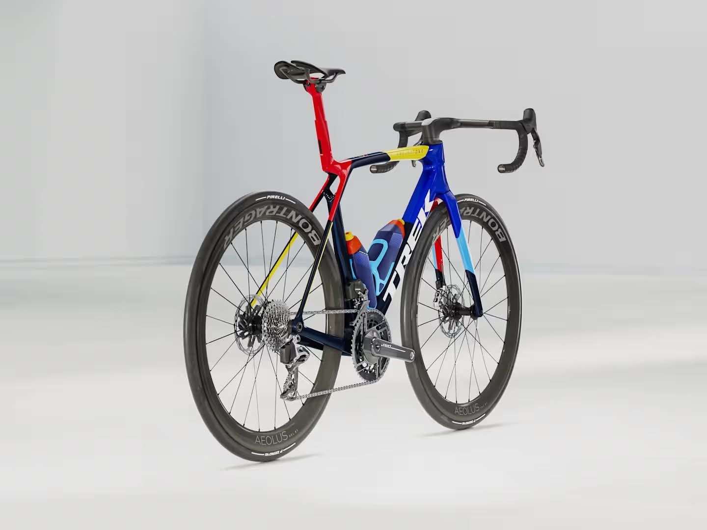 Xe Đạp Đua | Madone SLR 9 AXS Gen 8 Team Replica
