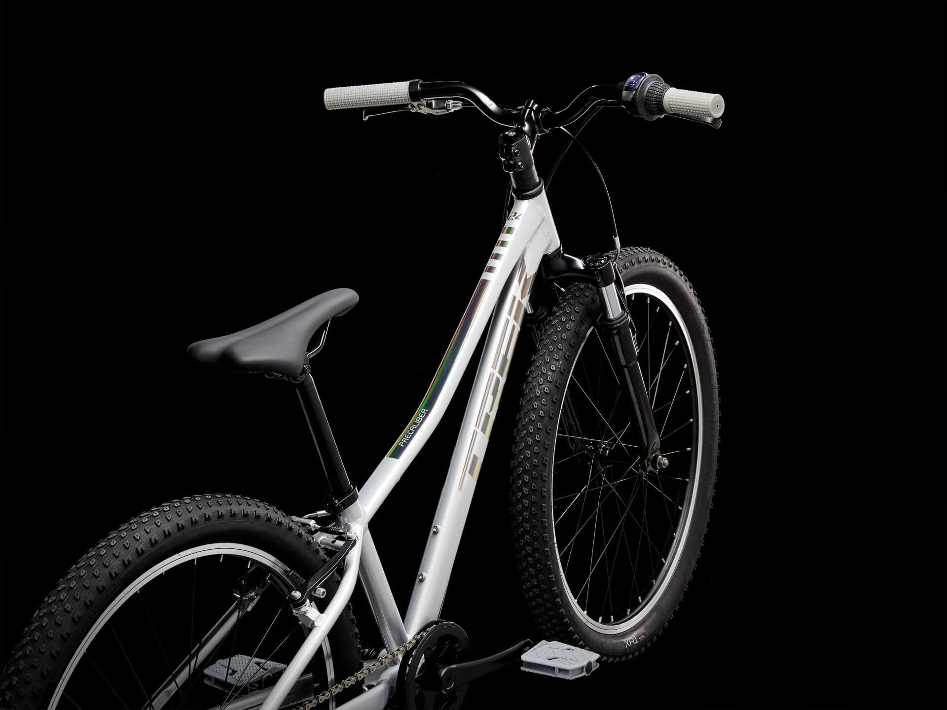 Xe Đạp Trẻ Em | Precaliber 24 Inch 8SP Suspension