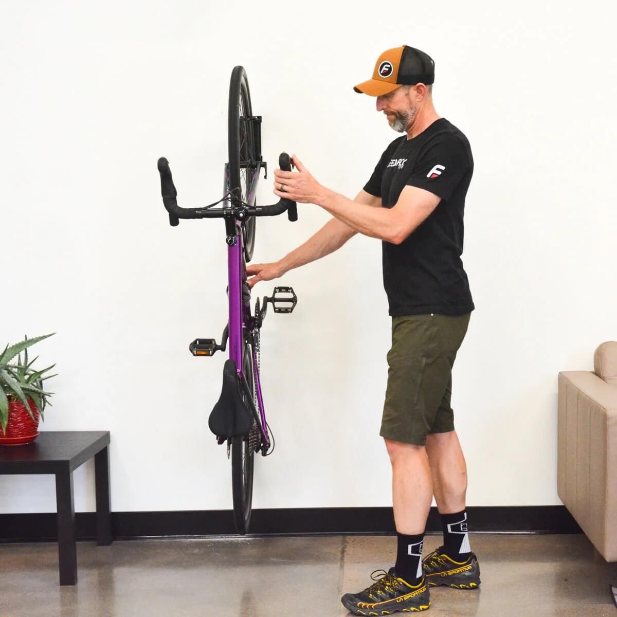 Giá Treo Xe Đạp | Velo Hinge 2.0 Pivoting Wall Hook