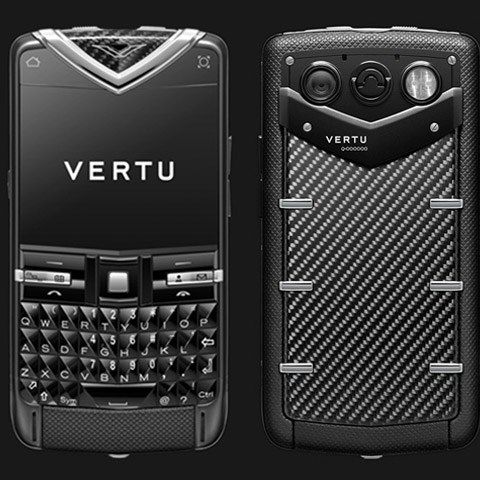 Vertu Quest Black Carbon Fibre