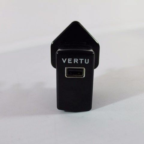 Sạc cáp Adapter Vertu ZIn theo máy