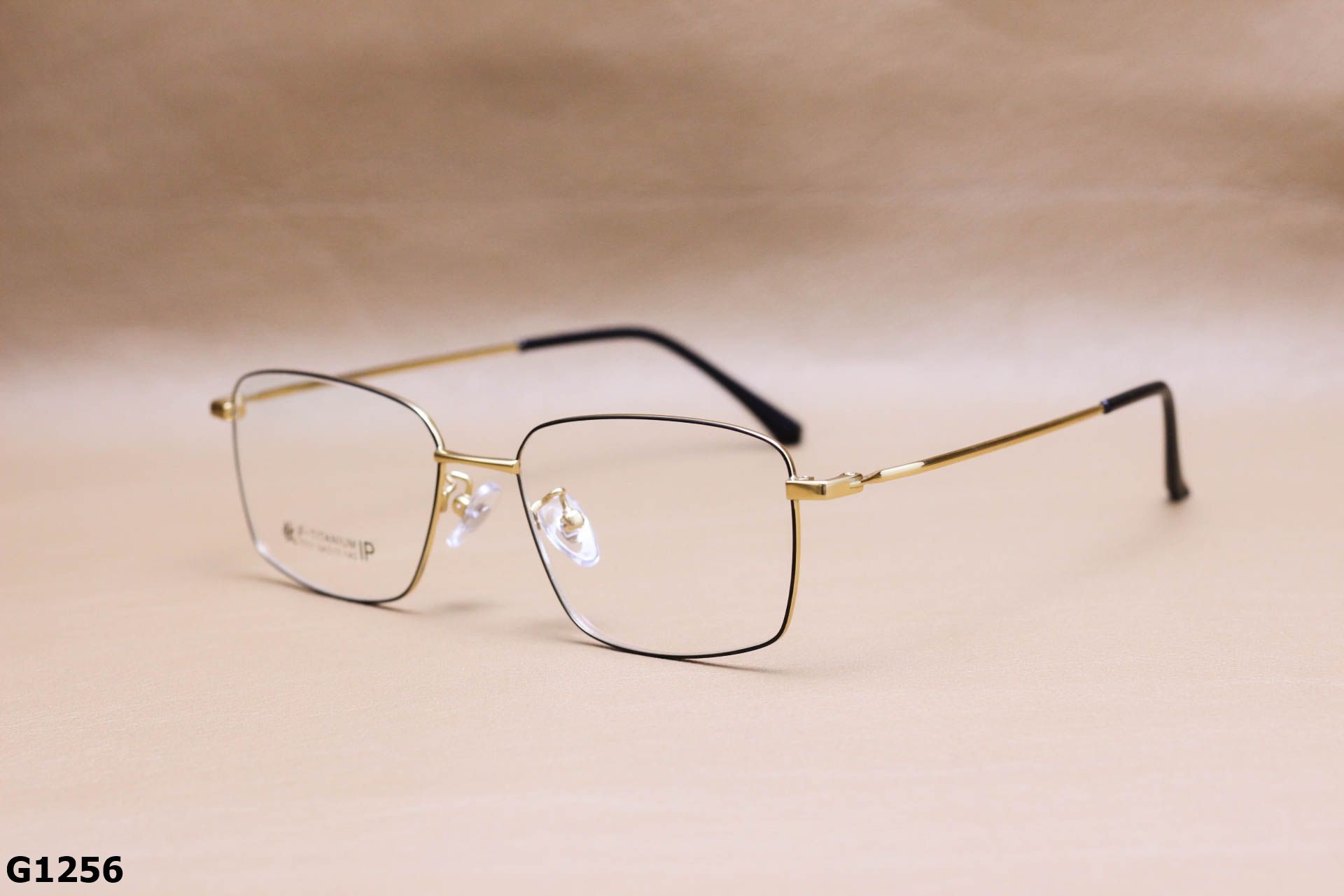 Gọng Kính Cận Dáng Vuông Unisex,Titanium Cao Cấp - G1256